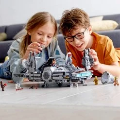 Brick Pops Inc. LEGO Star Wars 75257 Millennium Falcon (1351 Pieces) Building Kit