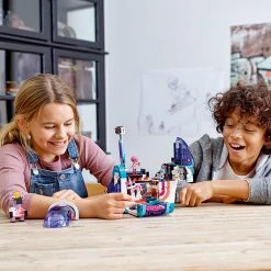 Brick Pops Inc. LEGO The Lego Movie 2 70828 Pop Up Party Bus (1013 Pieces) Building Kit