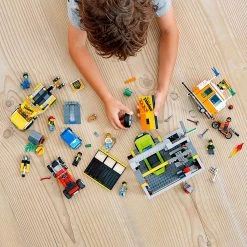 Brick Pops Inc. LEGO City 60258 Tuning Workshop (897 Pieces) Building Kit