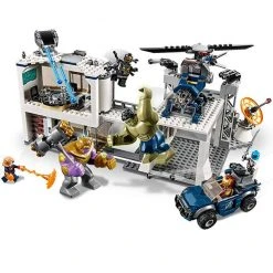 Brick Pops Inc. LEGO Marvel Avengers 76131 Compound Battle (699 Pieces) Building Kit