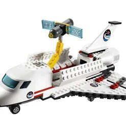 Brick Pops Inc. LEGO City 3367 Space Shuttle (208 Pieces) Building Kit - Damaged Box Pre-Owned