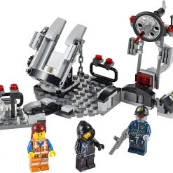 Brick Pops Inc. LEGO Movie 70801 Melting Room (366 Pieces) Building Kit