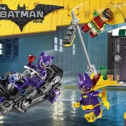 Brick Pops Inc. LEGO The Batman Movie 70902 Catwoman Catcycle Chase (139 Pieces) Building Kit