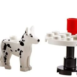 Brick Pops Inc. LEGO 40358 Bean There Donut That (146 Pieces) Building Kit