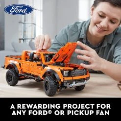 Brick Pops Inc. LEGO Technic 42126 Ford F-150 Raptor (1379 Pieces) Building Kit New 2021 9 Brick Pops Inc. LEGO Technic 42126 Ford F-150 Raptor (1379 Pieces) Building Kit New 2021