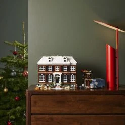 Brick Pops Inc. LEGO Ideas 21330 Home Alone Exclusive (3955 Pieces) Building Kit New 2020